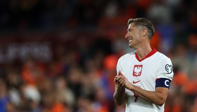 看完莱万在, 富的老将似